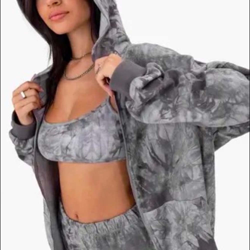 Adika zip-up grey zip up hoodie